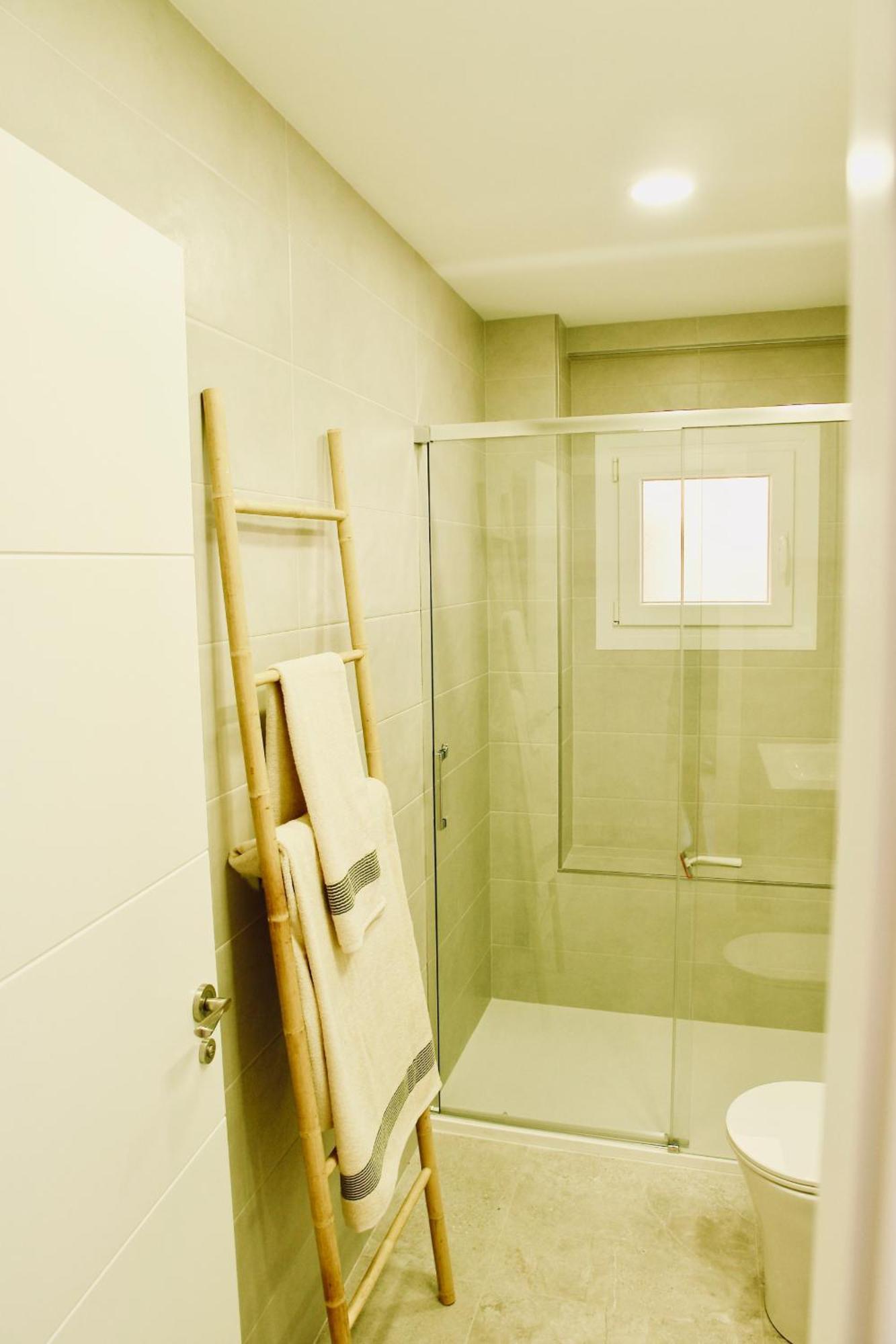 Amplio Apartamento En El Centro De Малага Экстерьер фото
